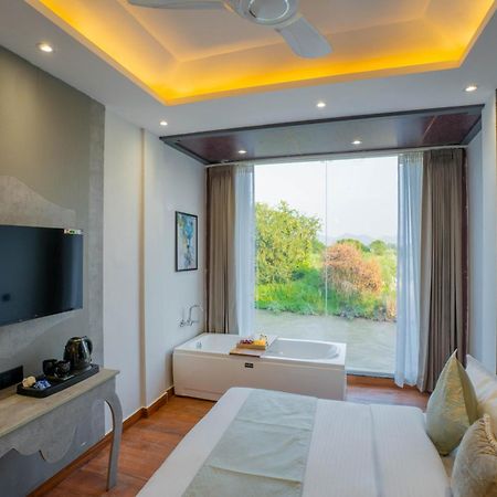 The Ganges Riverside Escape With A Private Ghat 하리드와르 외부 사진