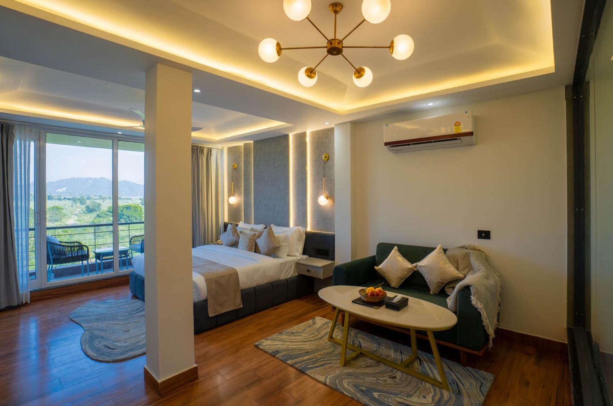 The Ganges Riverside Escape With A Private Ghat 하리드와르 객실 사진