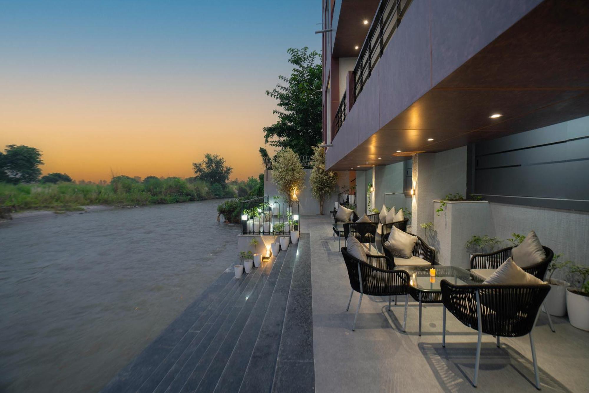 The Ganges Riverside Escape With A Private Ghat 하리드와르 외부 사진