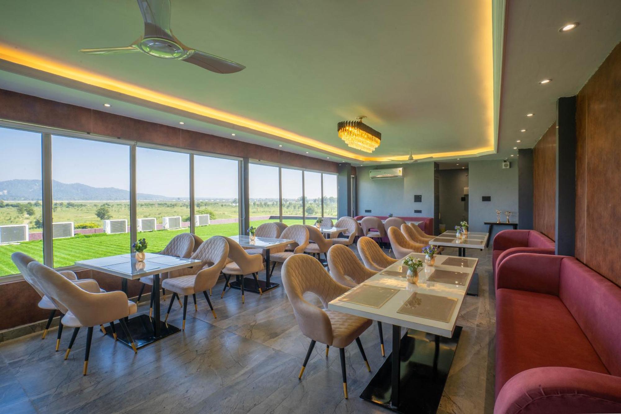 The Ganges Riverside Escape With A Private Ghat 하리드와르 외부 사진